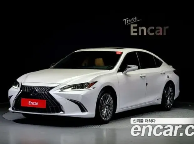 Lexus ES300h 7th generation, 2021