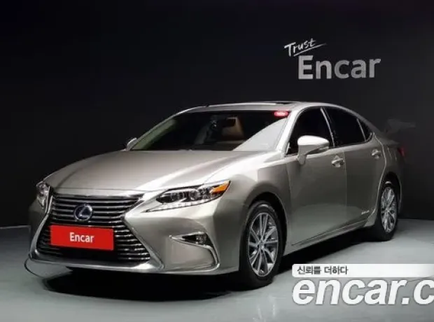 Lexus New ES300h, 2018