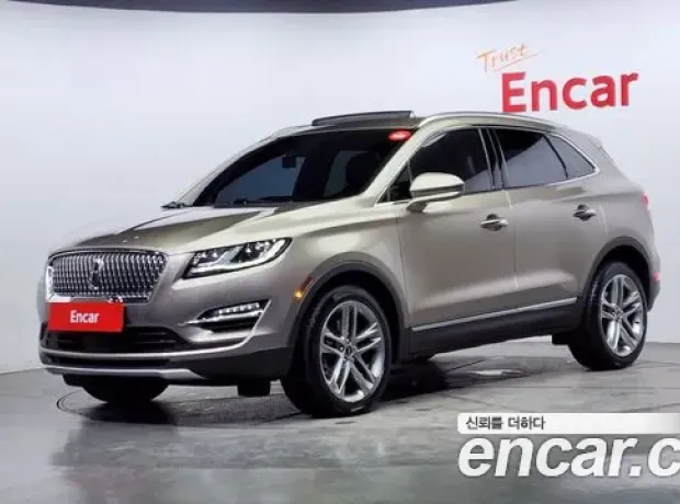 Lincoln MKC, 2018