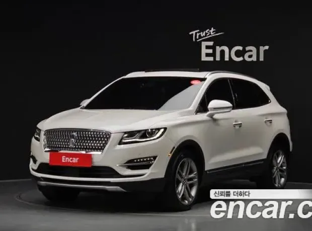 Lincoln MKC, 2019