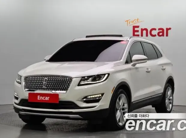 Lincoln MKC, 2019