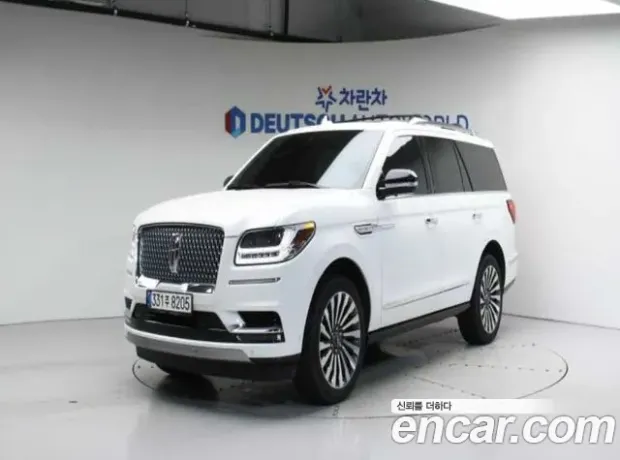 Lincoln Navigator, 2021