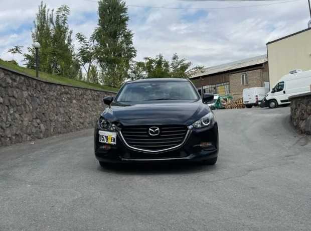 Mazda 3, Бензин, 2017