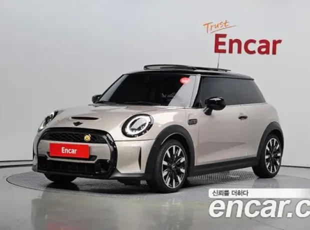 Mini Cooper S, 2021