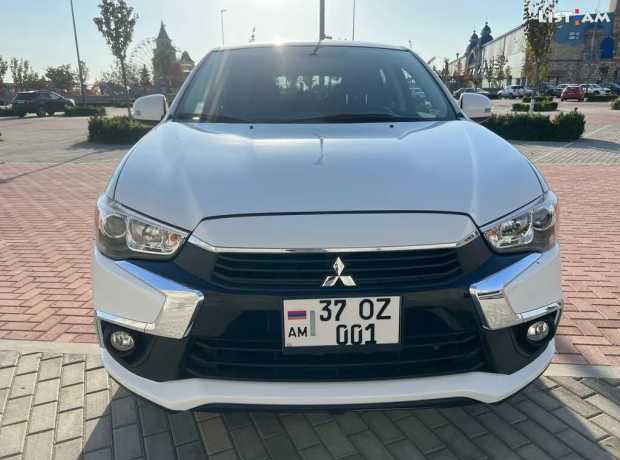 Mitsubishi Outlander Sport, Бензин, 2017