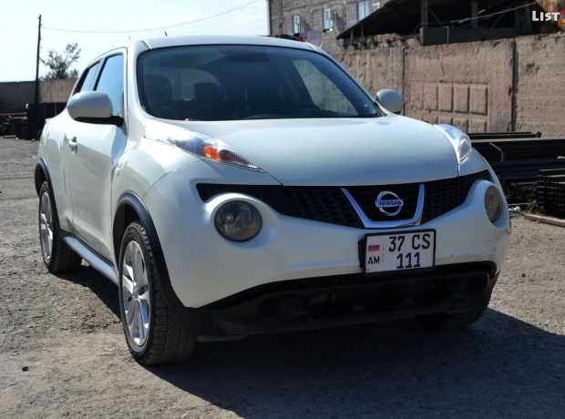 Nissan Juke, Бензин, 2010