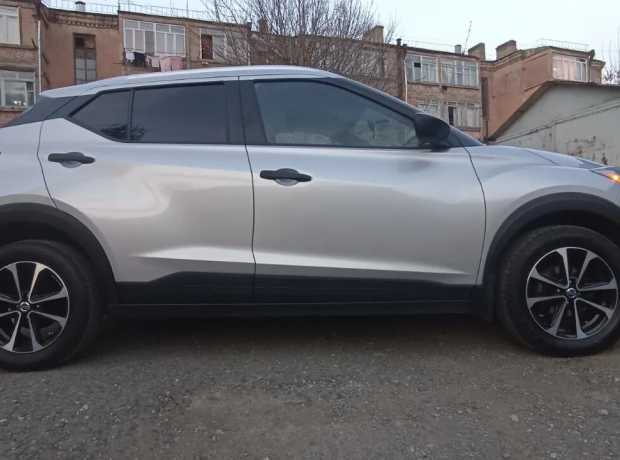 Nissan Kicks, Бензин, 2018