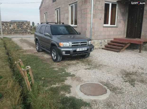 Nissan Pathfinder, Бензин, 2004