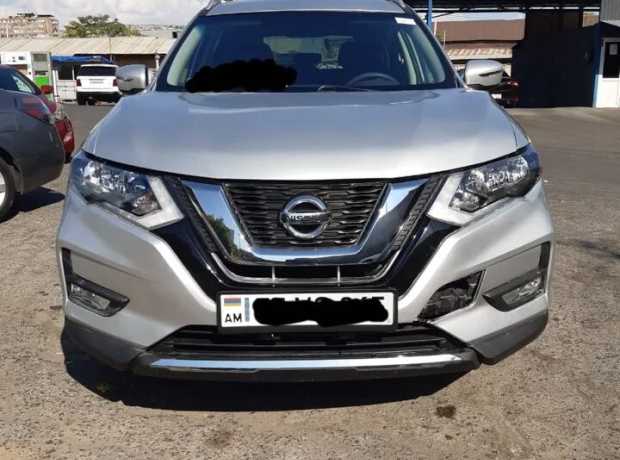 Nissan Rogue, Бензин, 2016