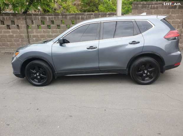 Nissan Rogue, Бензин, 2017