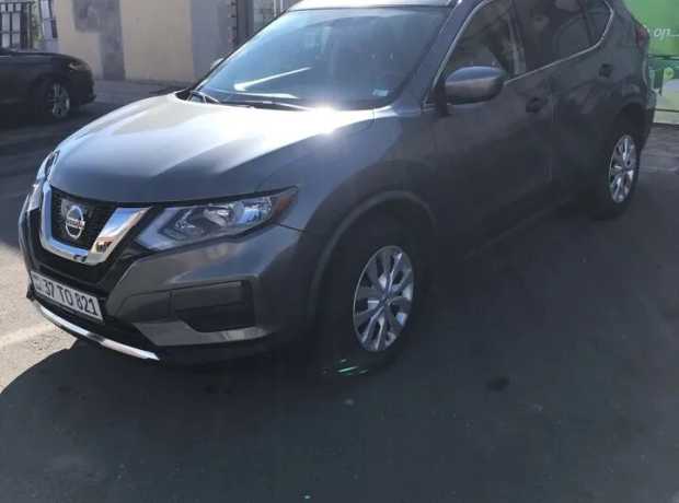 Nissan Rogue, Бензин, 2017