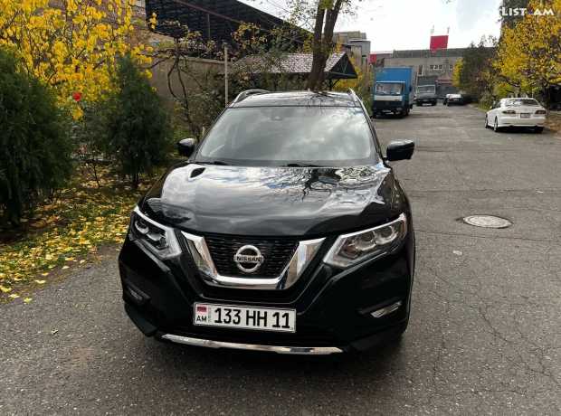 Nissan Rogue, Бензин, 2018