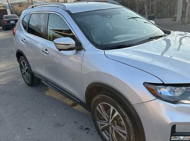 Nissan Rogue, Бензин, 2018