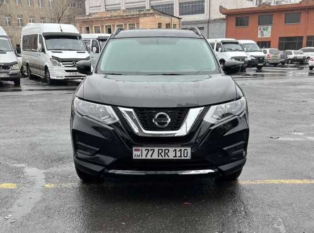 Nissan Rogue, Бензин, 2018