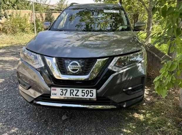 Nissan Rogue, Бензин, 2018