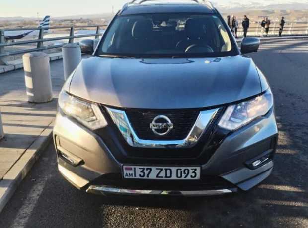 Nissan Rogue, Бензин, 2019