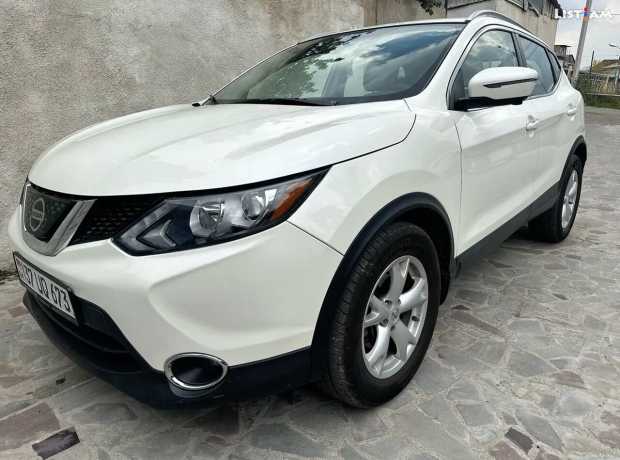 Nissan Rogue Sport, Бензин, 2018