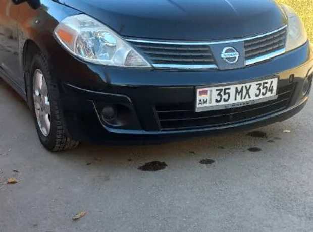 Nissan Versa, Бензин, 2009