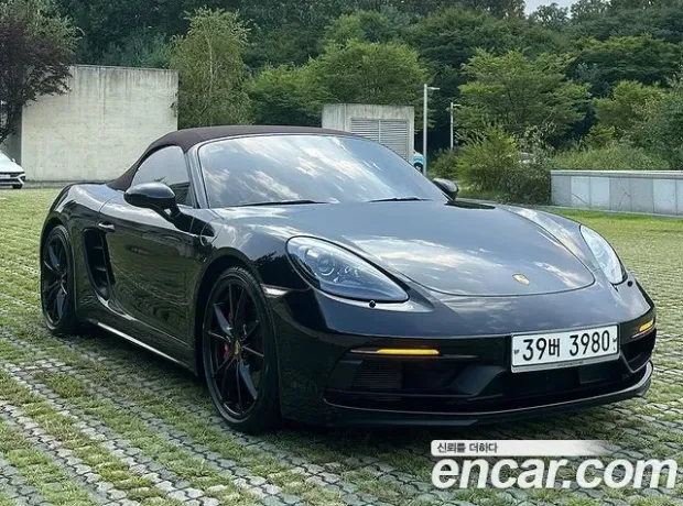 Porsche 718 Boxster, 2018