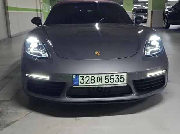 Porsche 718 Boxster, 2021