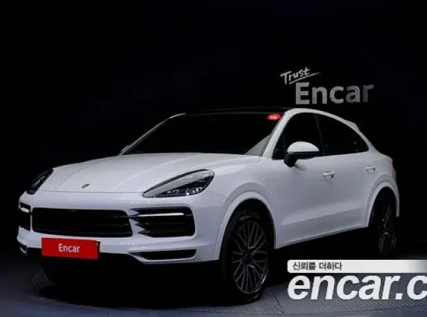 Porsche Cayenne (PO536), 2020