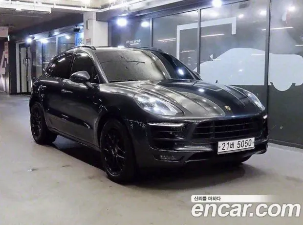 Porsche Macan, 2018