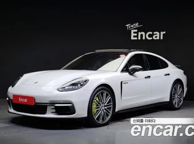 Porsche Panamera (971), 2018