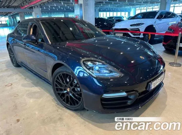 Porsche Panamera (971), 2018