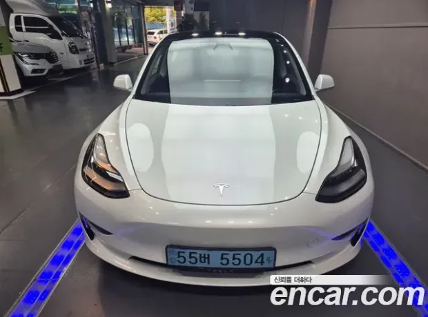 Tesla Model 3, 2019