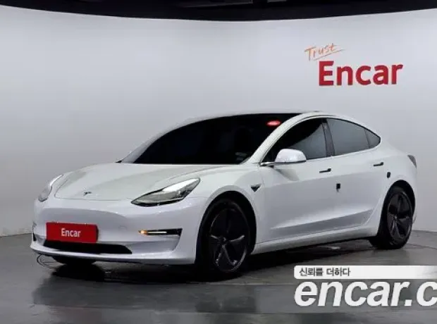 Tesla Model 3, 2020