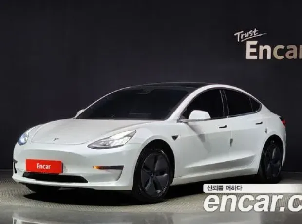 Tesla Model 3, 2020