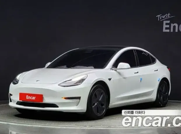 Tesla Model 3, 2020