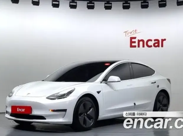 Tesla Model 3, 2020