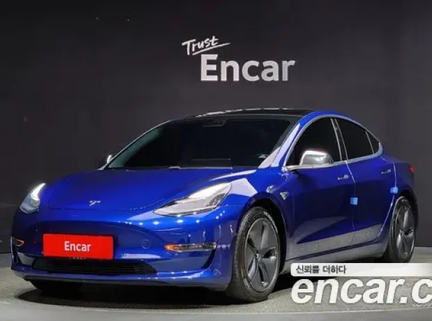 Tesla Model 3, 2020