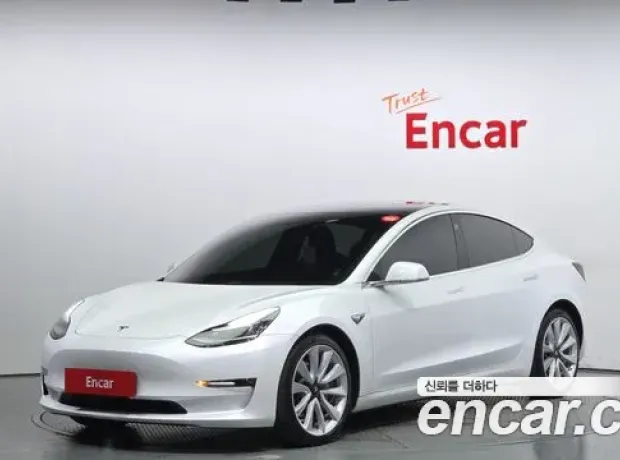 Tesla Model 3, 2020