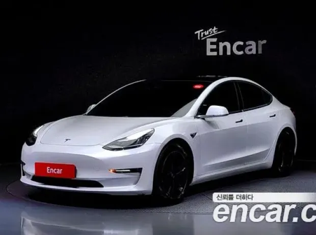 Tesla Model 3, 2020