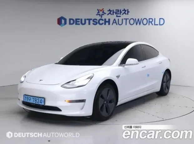 Tesla Model 3, 2020