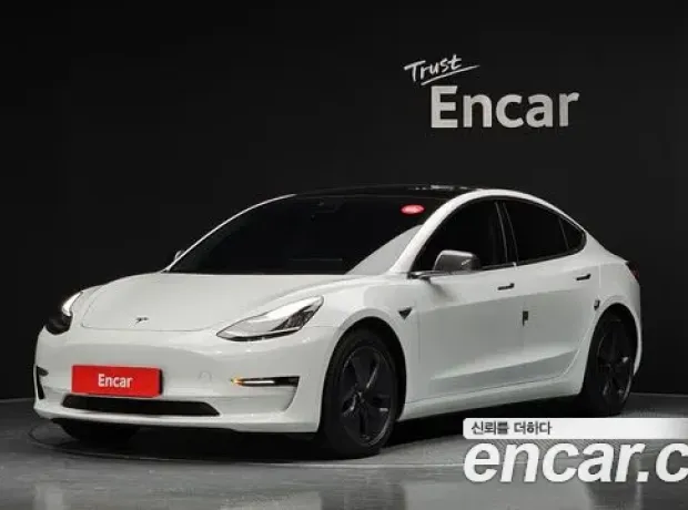 Tesla Model 3, 2020