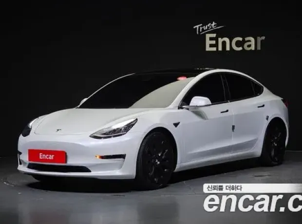 Tesla Model 3, 2020