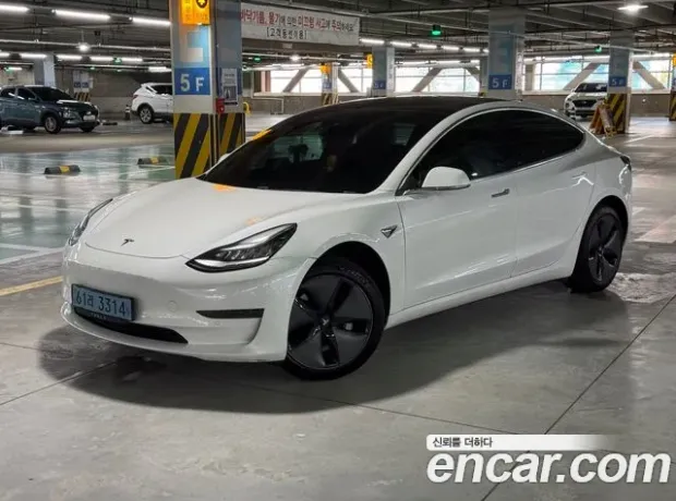 Tesla Model 3, 2020