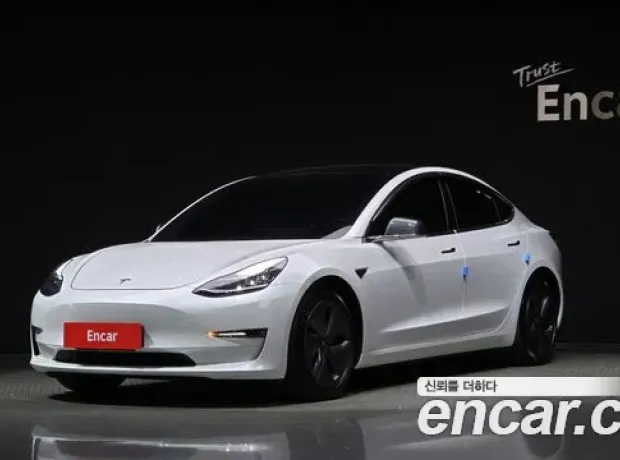 Tesla Model 3, 2020