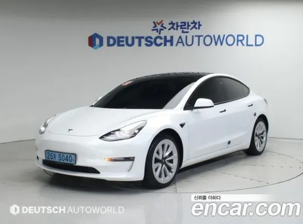 Tesla Model 3, 2021