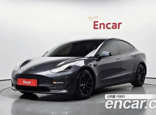 Tesla Model 3, 2021