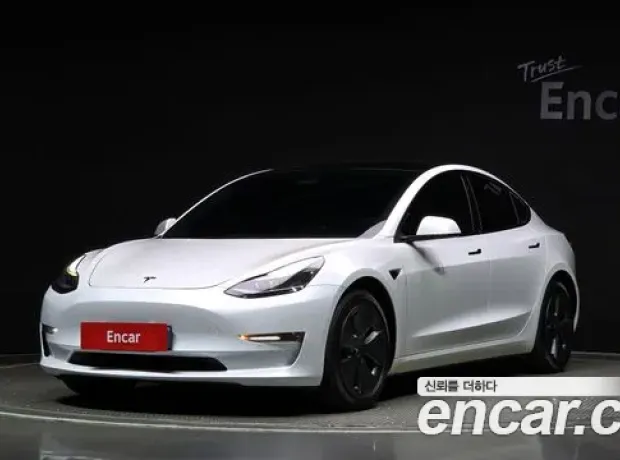 Tesla Model 3, 2021