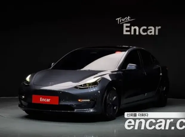 Tesla Model 3, 2022