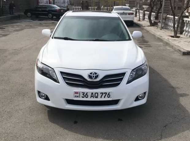 Toyota Camry, Бензин, 2010