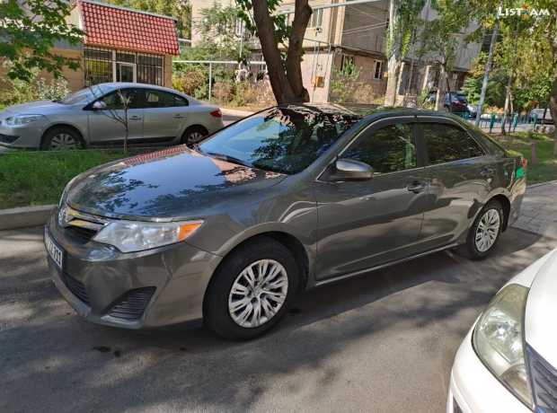 Toyota Camry, Бензин, 2013