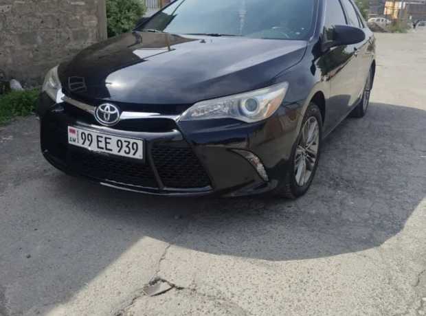 Toyota Camry, Бензин, 2016