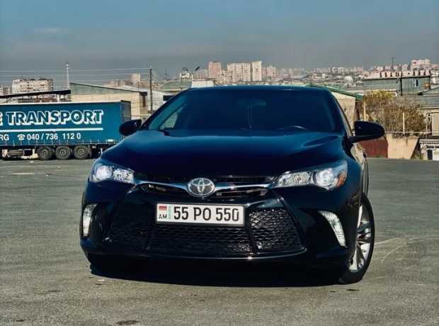 Toyota Camry, Бензин, 2016