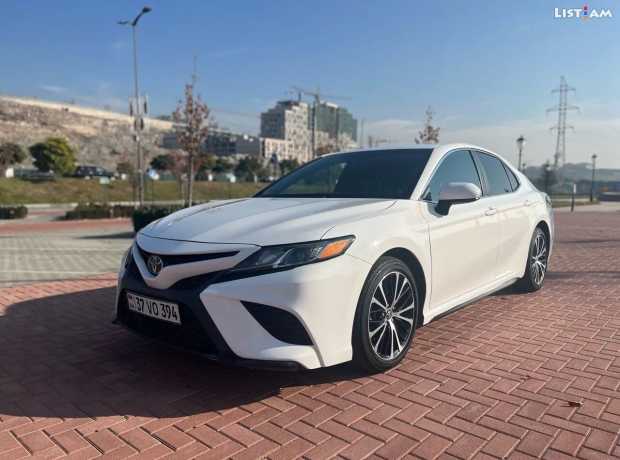 Toyota Camry, Бензин, 2018